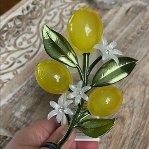 Lemon Branch Wallflower Plugin